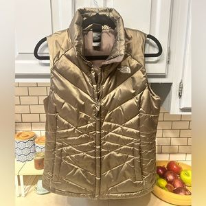 THE NORTH FACE WOMEN’S ACONCAGUA DOWN VEST
